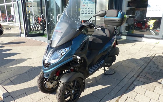 Gebrauchtmotorrad Piaggio MP3 300 - Bild 4
