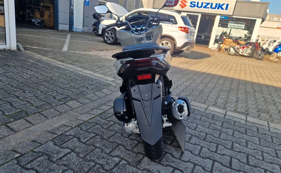 Offer Honda PCX125 Bild 4: Offer Honda PCX125