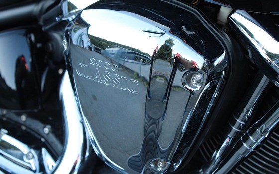 Gebrauchtmotorrad Kawasaki VN 2000 Classic - Bild 8