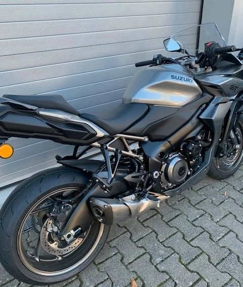 Angebot Suzuki GSX-S1000GT Bild 4: Angebot Suzuki GSX-S1000GT