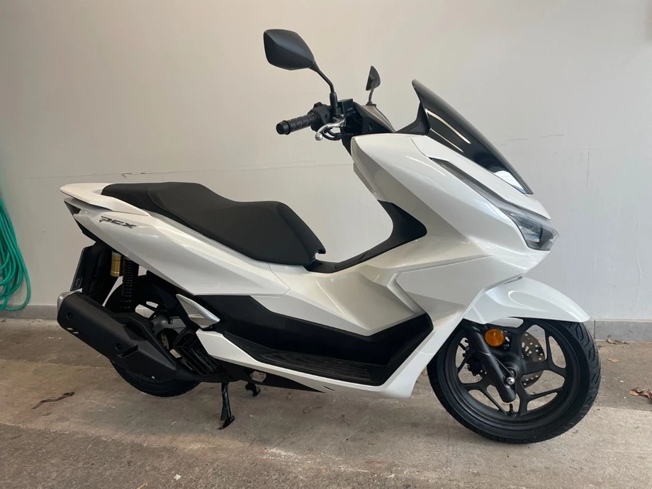 Angebot Honda PCX125 DX Bild 2: Angebot Honda PCX125 DX
