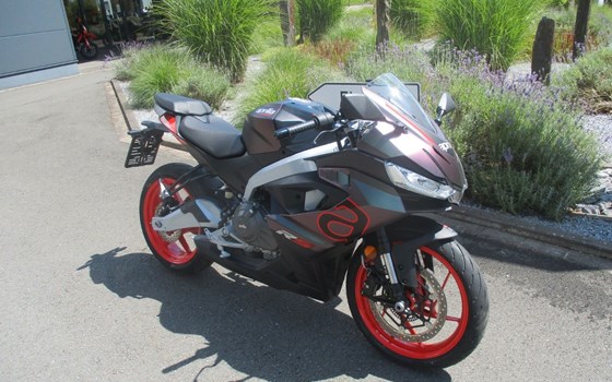 Neufahrzeug Aprilia RS 457 - Bild 3