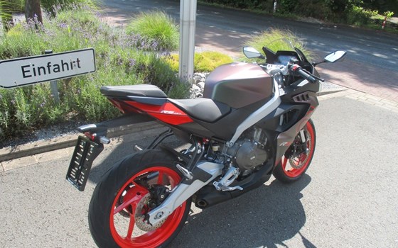 Neufahrzeug Aprilia RS 457 - Bild 9