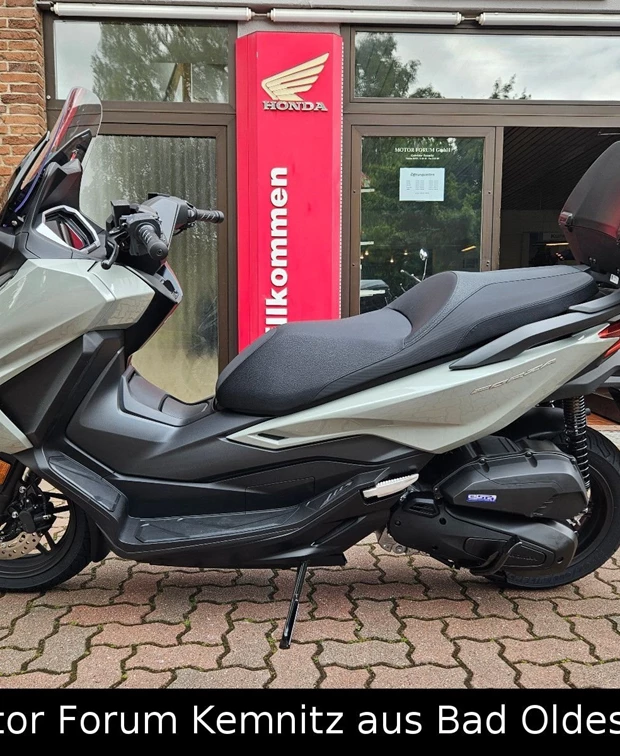 Honda Forza 125<br />Topcase Modell 2025