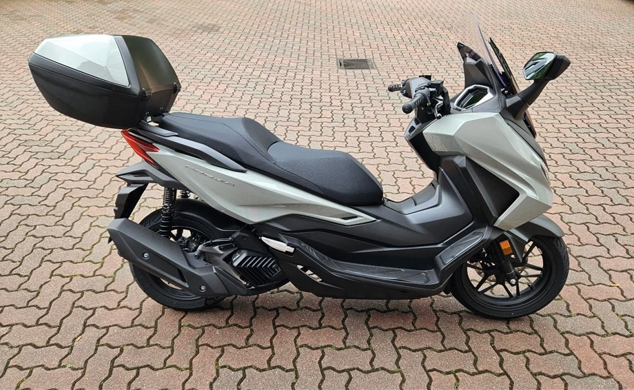 Offer Honda Forza 125 Bild 5: Offer Honda Forza 125