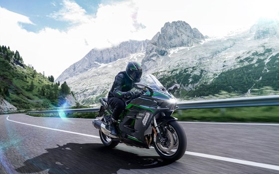 Neufahrzeug Kawasaki Ninja H2 SX SE - Bild 5