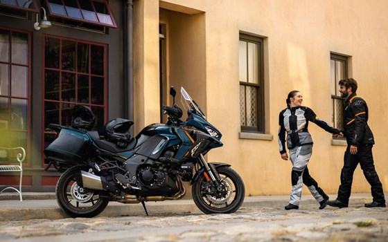 Neufahrzeug Kawasaki Versys 1100 SE - Bild 9