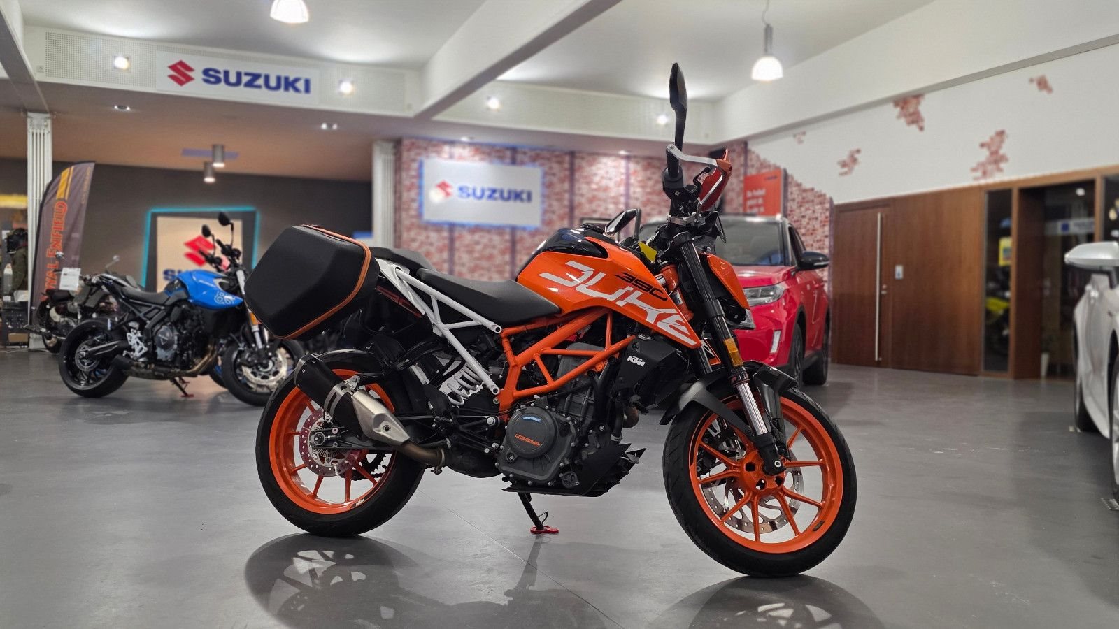 KTM 390 Duke