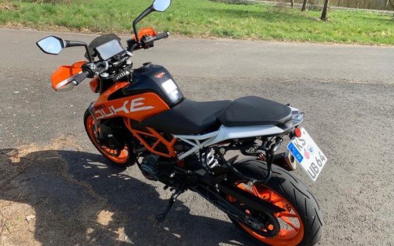 Gebrauchtmotorrad KTM 390 Duke - Bild 4