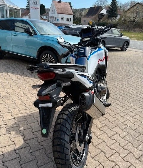 Angebot Honda CRF1100L Africa Twin DCT Bild 9: Angebot Honda CRF1100L Africa Twin DCT
