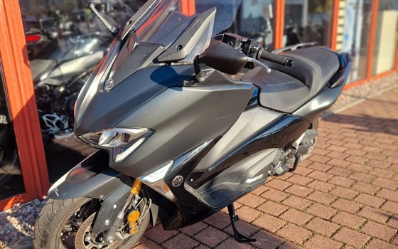 Gebrauchtmotorrad Yamaha TMAX DX - Bild 12