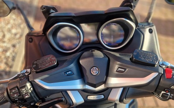 Gebrauchtmotorrad Yamaha TMAX DX - Bild 8