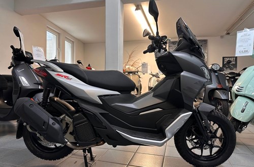 Aprilia SR GT 125