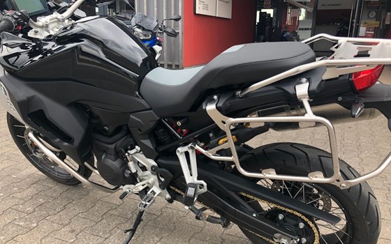 Gebrauchtmotorrad BMW F 900 GS Adventure - Bild 3