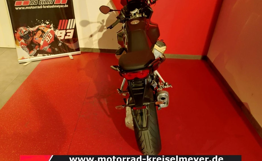 Offer Moto Guzzi V100 Mandello S Bild 6: Offer Moto Guzzi V100 Mandello S
