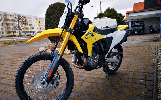 Neufahrzeug Suzuki DR-Z4S - Bild 2