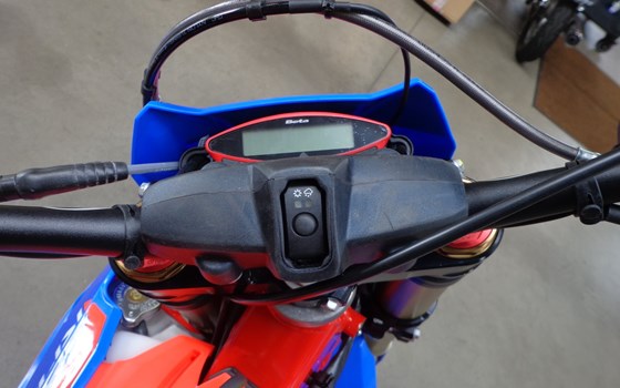 Neufahrzeug Beta RR 125 2T Racing - Bild 5 Neufahrzeug Beta RR 125 2T Racing - Bild 5