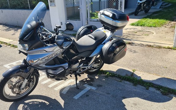 Gebrauchtmotorrad Honda XL 1000 V Varadero - Bild 1 Gebrauchtmotorrad Honda XL 1000 V Varadero - Bild 1