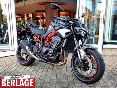 Kawasaki   Z900 55