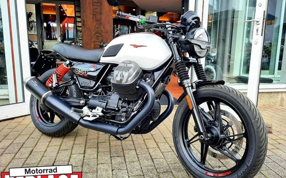 Gebrauchtmotorrad Moto Guzzi V7 II Stone - Bild 1