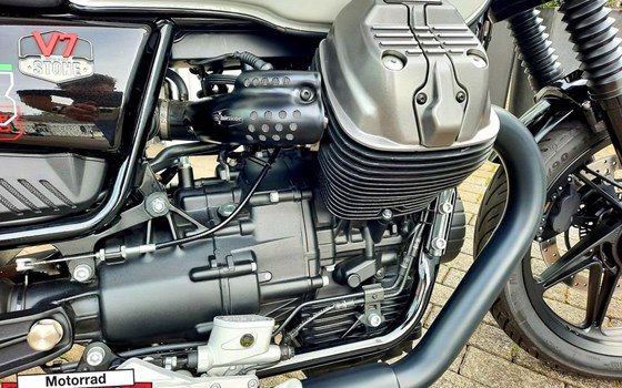 Gebrauchtmotorrad Moto Guzzi V7 II Stone - Bild 8
