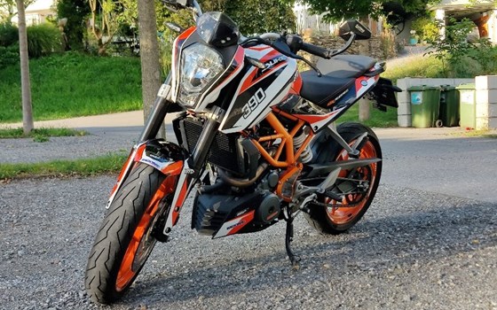 Gebrauchtmotorrad KTM 390 Duke - Bild 1 Gebrauchtmotorrad KTM 390 Duke - Bild 1