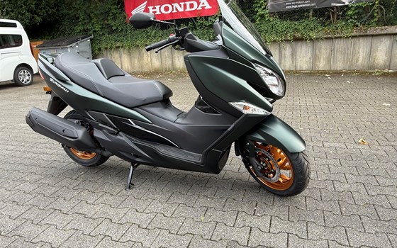 Neufahrzeug Suzuki Burgman 400 - Bild 12