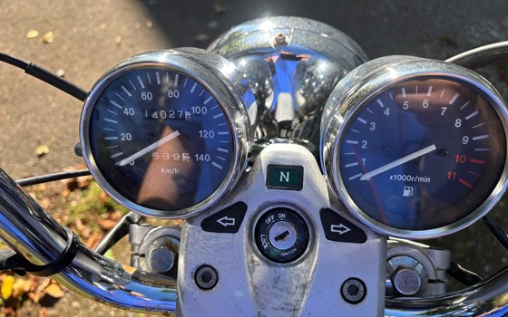 Gebrauchtmotorrad Hyosung Cruise II Classic 125 - Bild 2