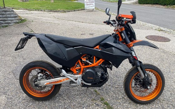 Gebrauchtmotorrad KTM 690 SMC R - Bild 7 Gebrauchtmotorrad KTM 690 SMC R - Bild 7