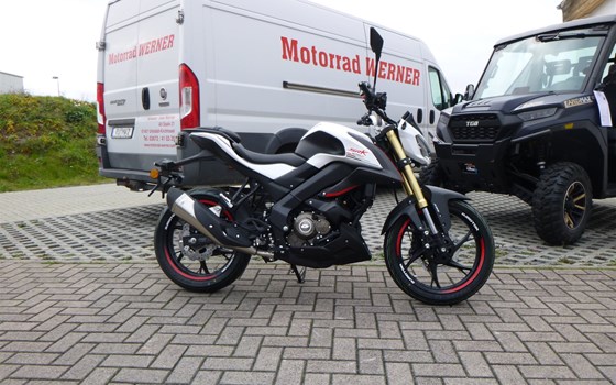 Neufahrzeug QJ Motor SRK 125 S - Bild 1