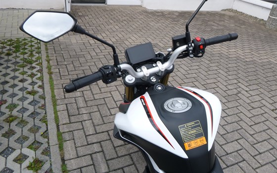Neufahrzeug QJ Motor SRK 125 S - Bild 9