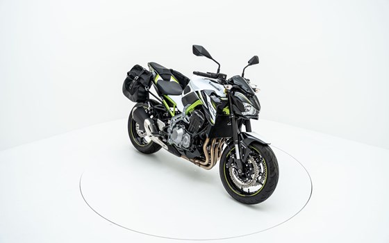 Motorrad Occasion Kawasaki Z900 - Bild 2