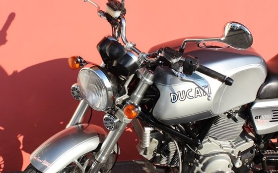Motorrad Occasion Ducati GT 1000 - Bild 9