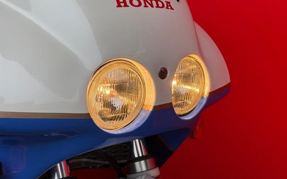 Motorrad Occasion Honda VFR 750 R - Bild 12