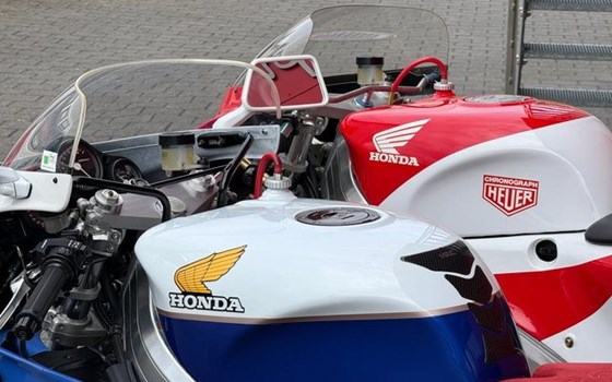 Motorrad Occasion Honda VFR 750 R - Bild 5