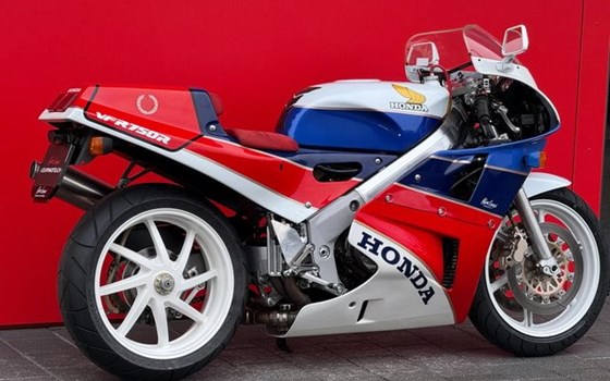 Offerta Honda VFR 750 R - Immagine 2