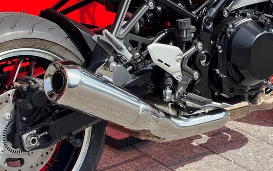 Motorrad Occasion Kawasaki Z900 RS - Bild 11