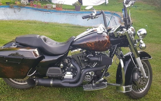 Gebrauchtmotorrad Harley-Davidson Road King Custom FLHRS - Bild 2