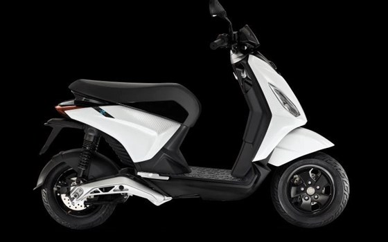 Gebrauchtmotorrad Piaggio One Active - Bild 1 Gebrauchtmotorrad Piaggio One Active - Bild 1
