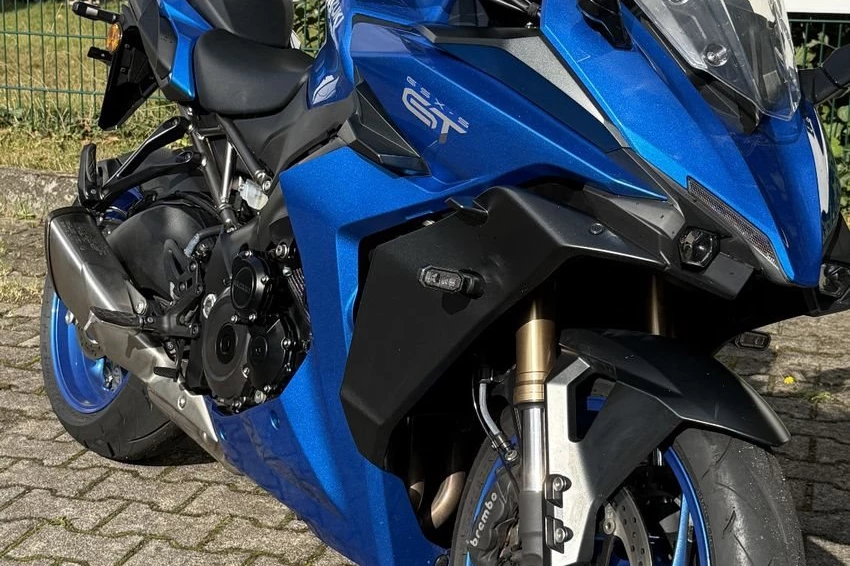 Angebot Suzuki GSX-S1000GT Bild 2: Angebot Suzuki GSX-S1000GT