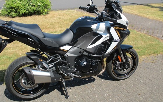 Gebrauchtmotorrad Kawasaki Versys 1100 SE - Bild 4