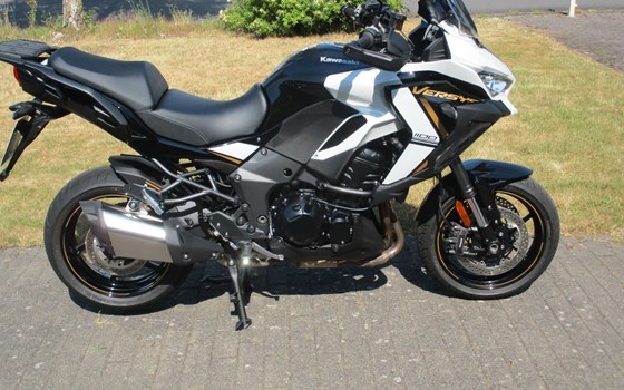 Gebrauchtmotorrad Kawasaki Versys 1100 SE - Bild 5