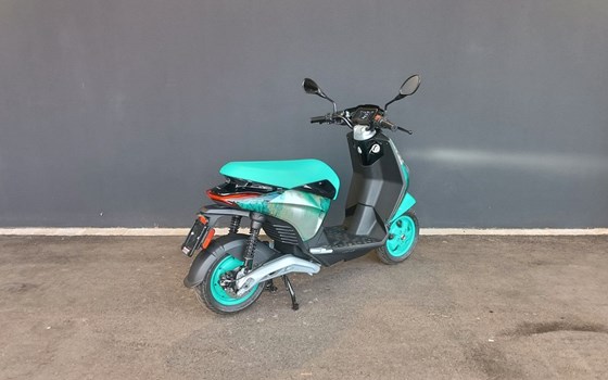 Neufahrzeug Piaggio One Active - Bild 18