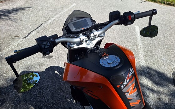 Gebrauchtmotorrad KTM 690 Duke - Bild 6 Gebrauchtmotorrad KTM 690 Duke - Bild 6
