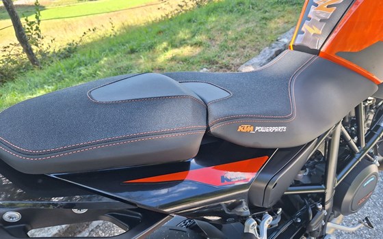 Gebrauchtmotorrad KTM 690 Duke - Bild 7 Gebrauchtmotorrad KTM 690 Duke - Bild 7