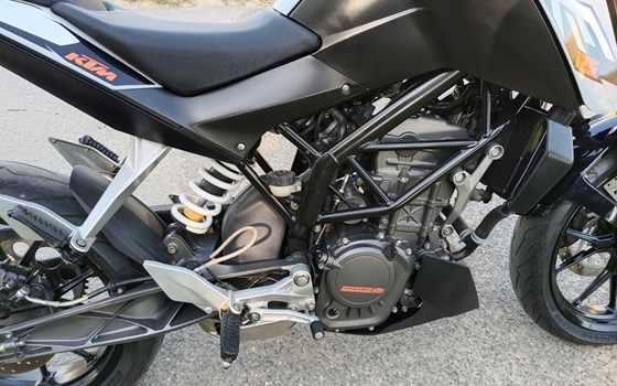 Gebrauchtmotorrad KTM 125 Duke - Bild 7