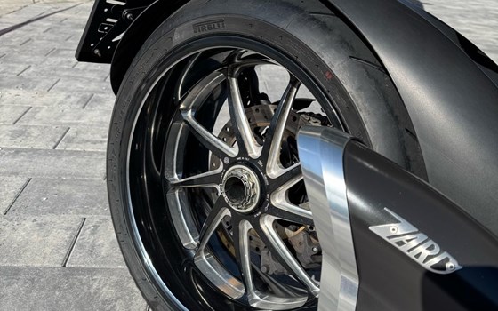 Gebrauchtmotorrad Ducati Diavel Carbon - Bild 4