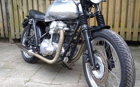 Gebrauchtmotorrad Kawasaki W 650 - Bild 1