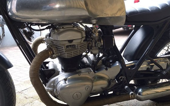 Gebrauchtmotorrad Kawasaki W 650 - Bild 13