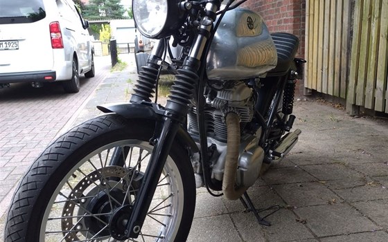 Gebrauchtmotorrad Kawasaki W 650 - Bild 16